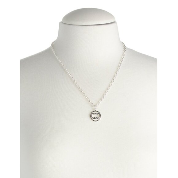 GUCCI Silver Made In Italy Sterling Silver Logo Circle Necklace - Picture 2 of 2